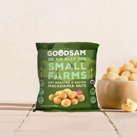 Macadamia Salted 1 OZ