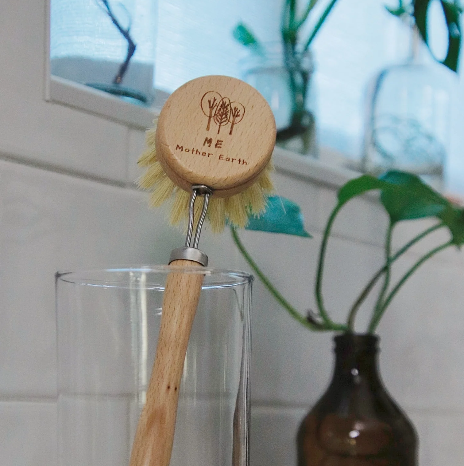 Beechwood + Sisal Fiber Kitchen Dish Brush