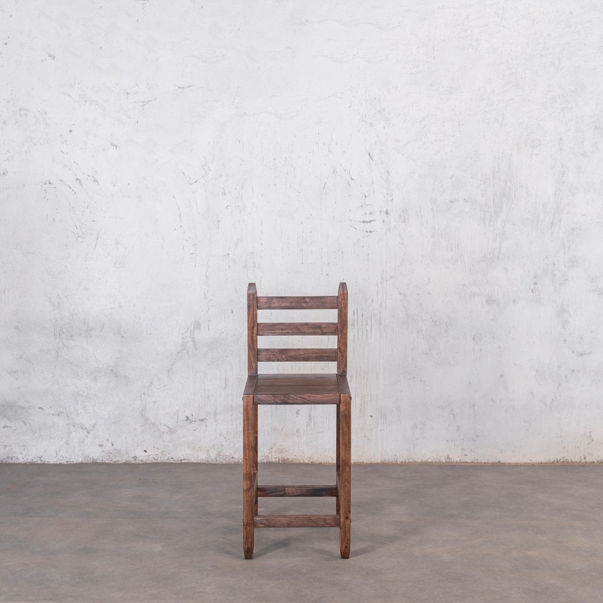 Classic Wooden Counter - Bar Chair