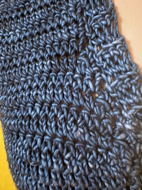 Deep Sea V-neck Vest
