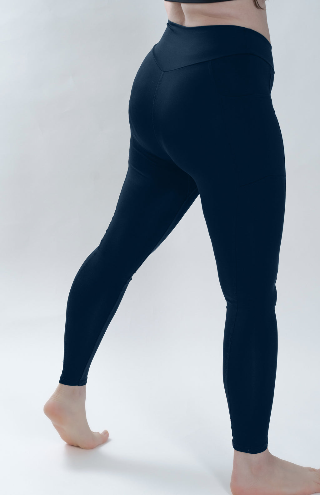 Leggings with 2 Pockets and Subtle V High Waist