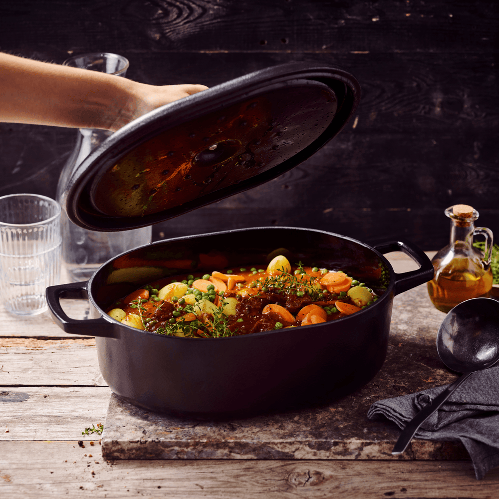 Nori Oval Dutch Oven — 6 QT.