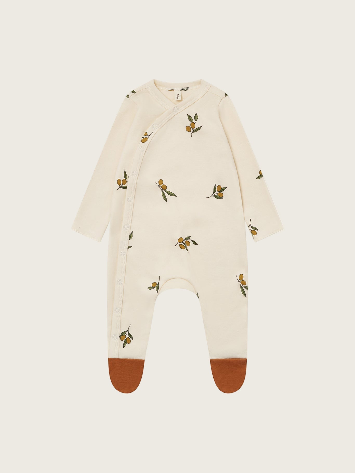 Olive Garden Suit With Contrast Feet