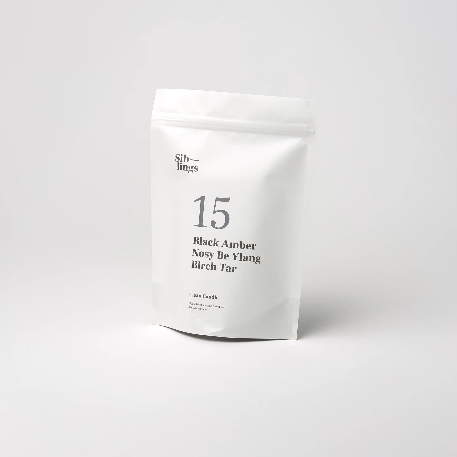 No 15 — Black Amber, Nosy Be Ylang, Birch Sap | Clean Candle